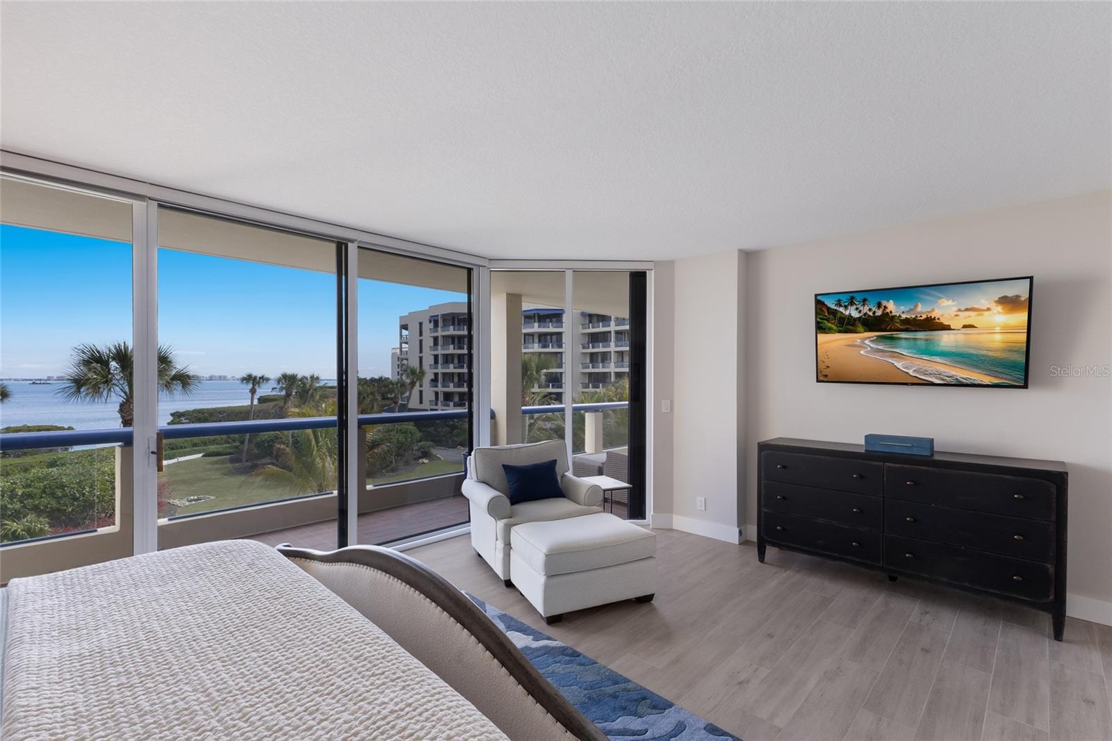 FAIRWAY BAY 3 - Residential