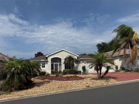 Photo of 5111 Ironsides Court, Tavares, FL 32778 (MLS # G5115826)