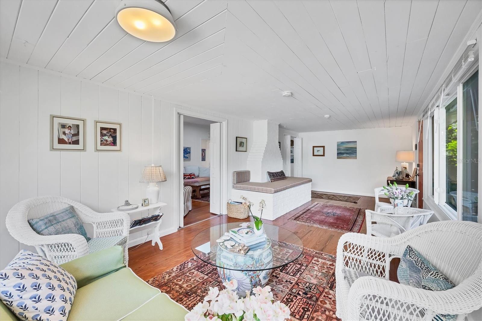 DESOTO TERRACE - Residential