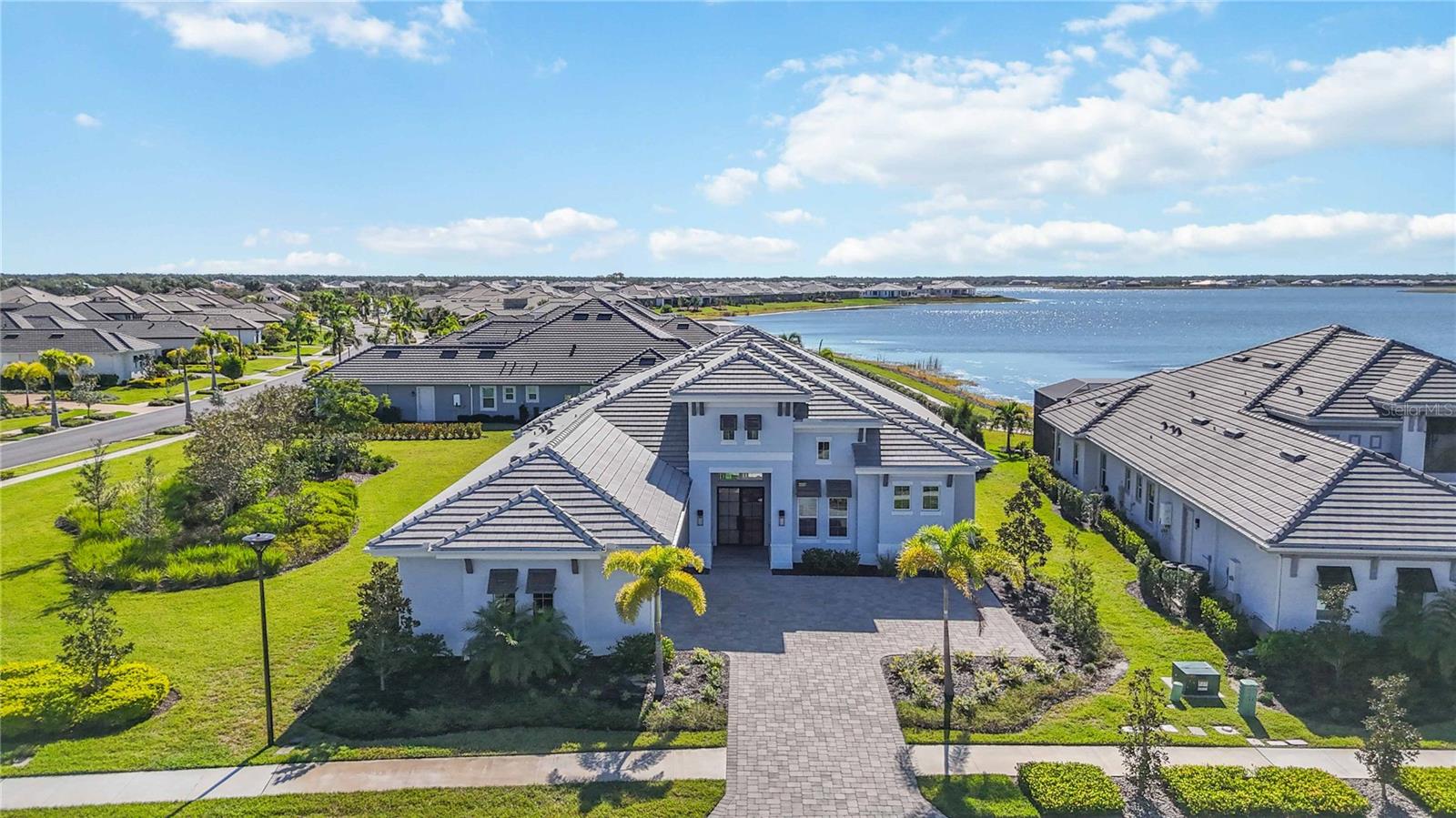 WILD BLUE/WATERSIDE PH 1 - Residential