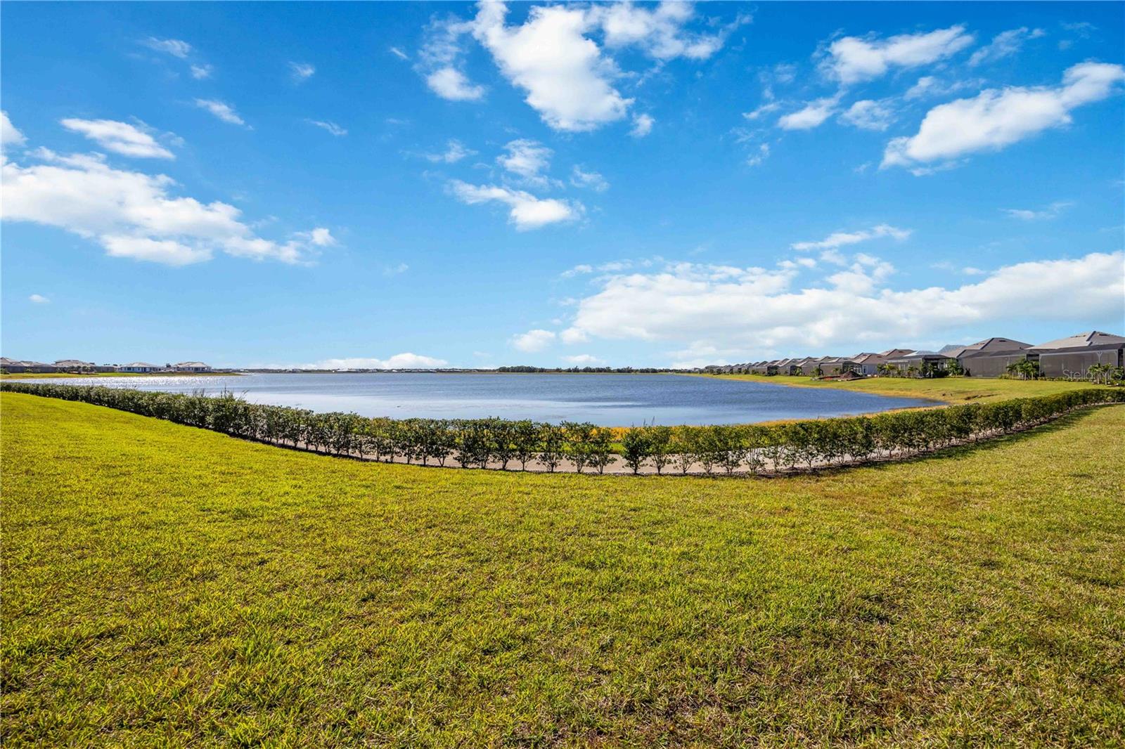 WILD BLUE/WATERSIDE PH 1 - Residential