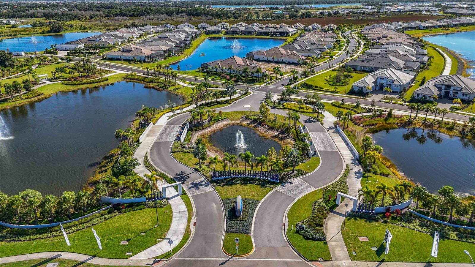 WILD BLUE/WATERSIDE PH 1 - Residential