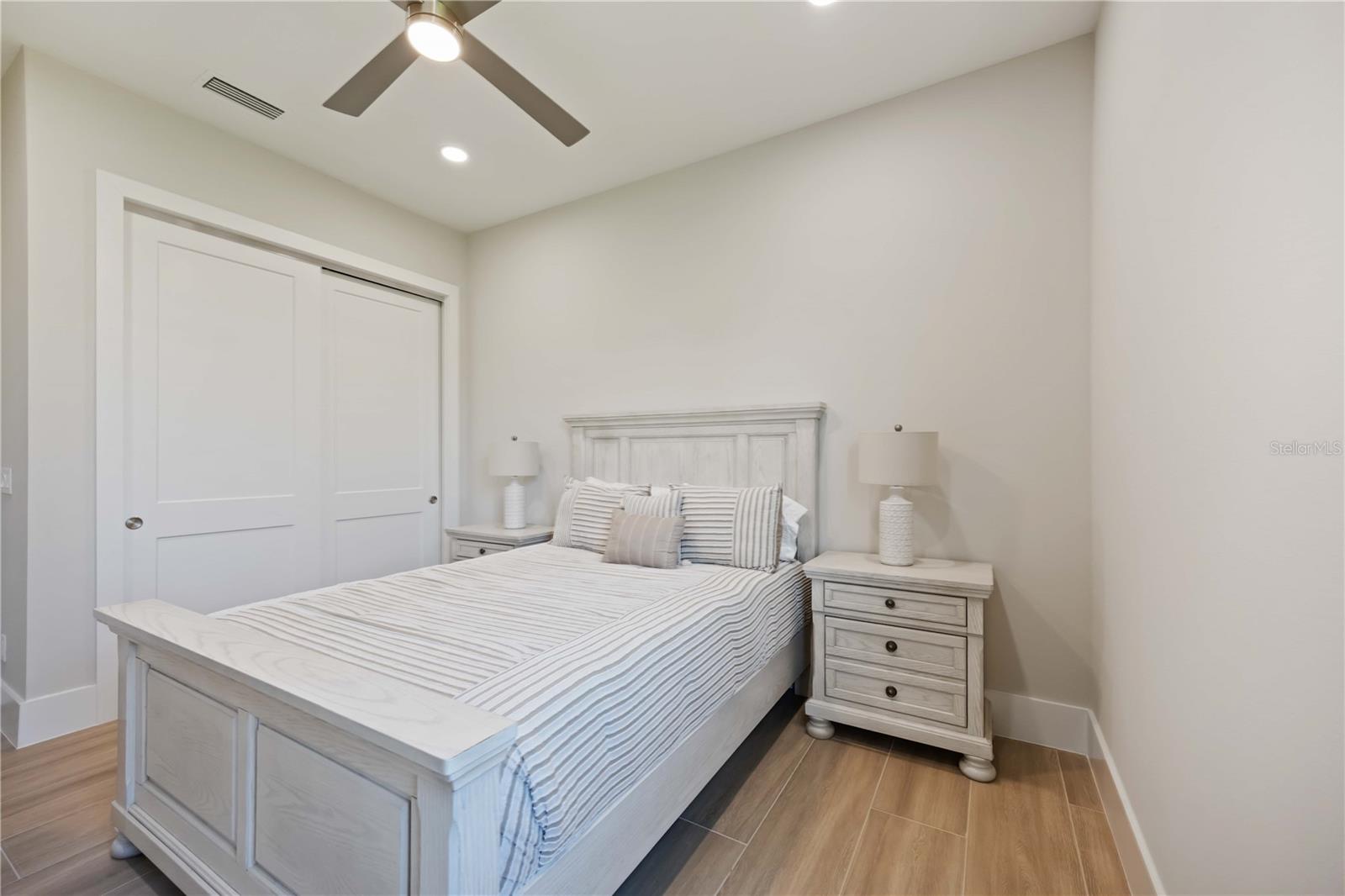 WILD BLUE/WATERSIDE PH 1 - Residential