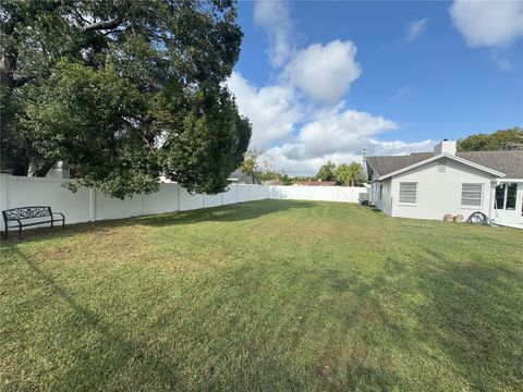 A home in WINTER PARK