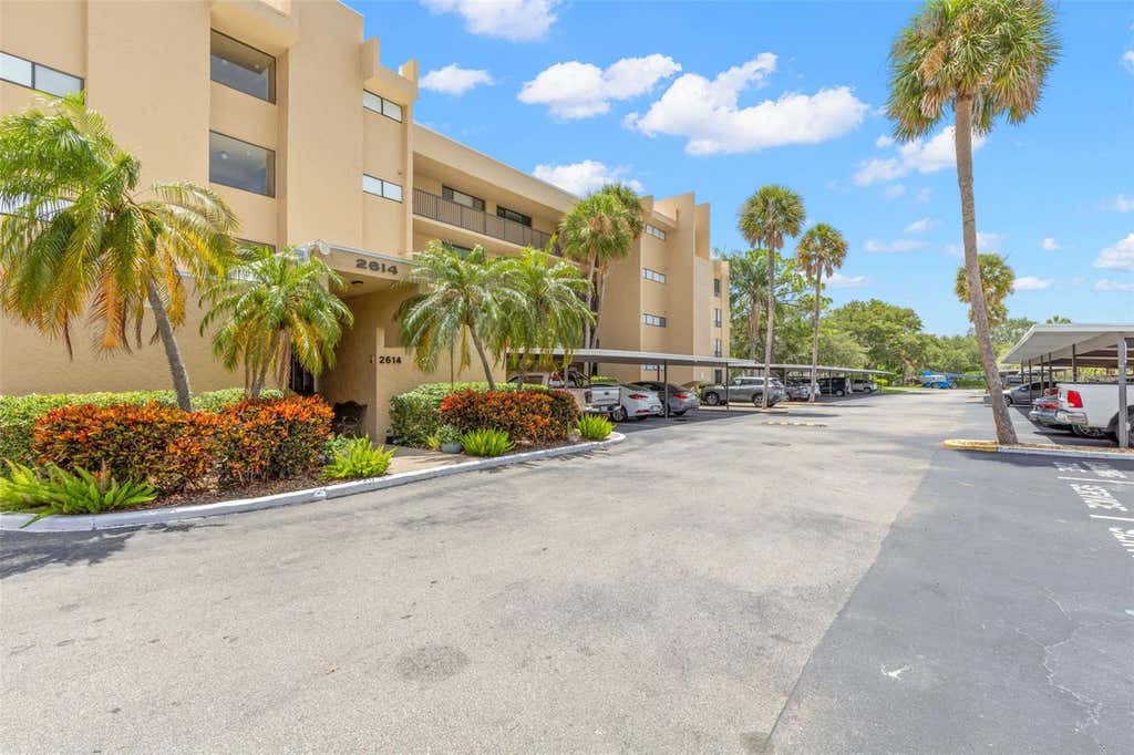 Photo of 2614 Cove Cay Drive #106, Clearwater, FL 33760 (MLS # TB8528859)