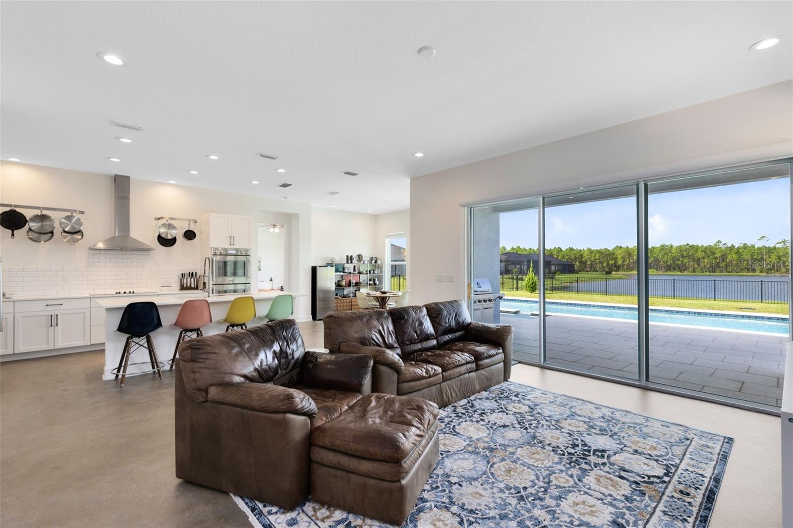 MOSAIC PH 2 - Residential