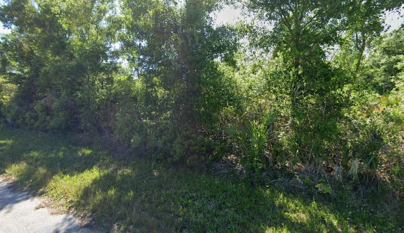 PORT CHARLOTTE SEC 060 - Land