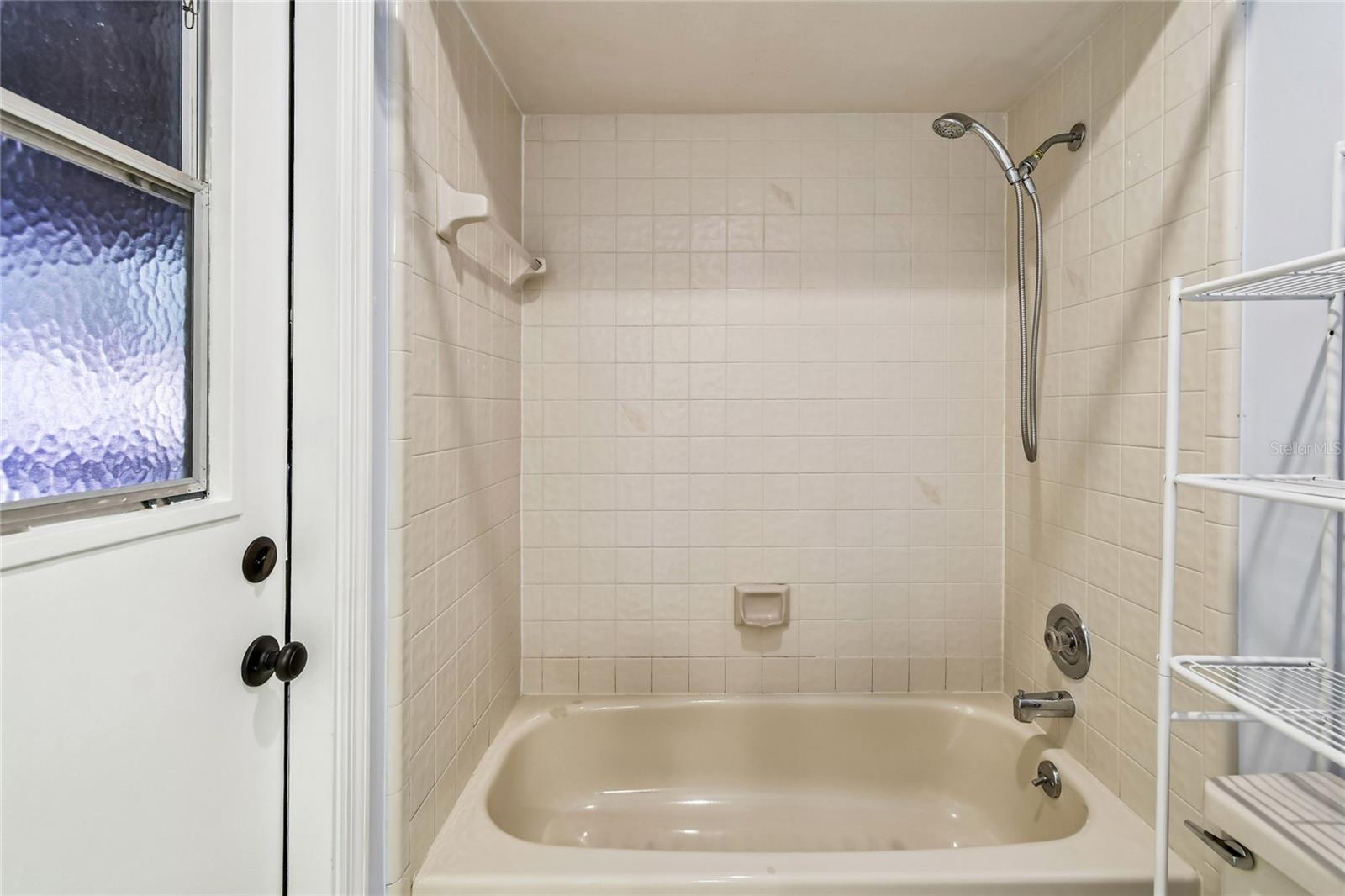 MANDARIN SEC 7 - Residential