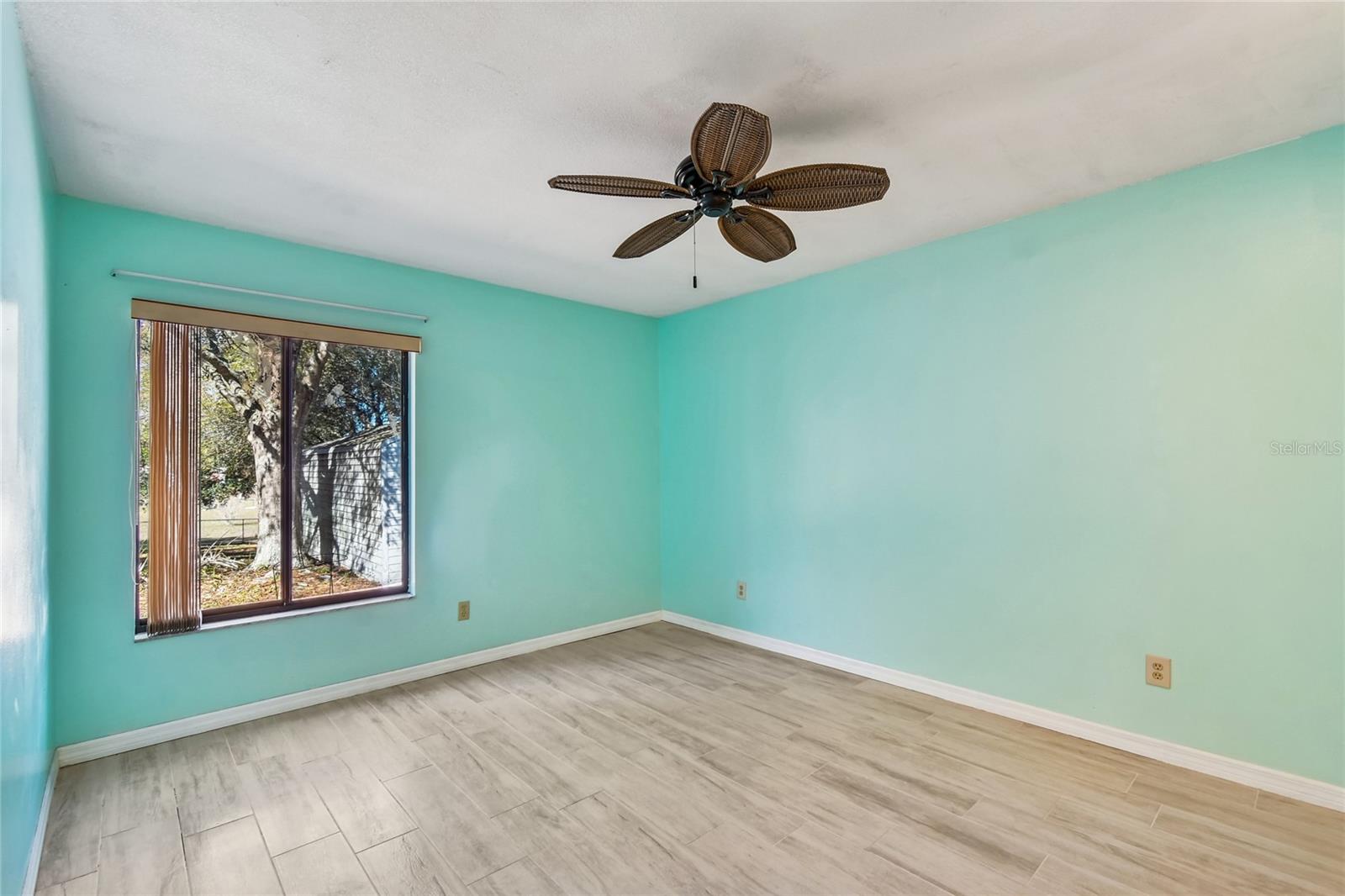 MANDARIN SEC 7 - Residential