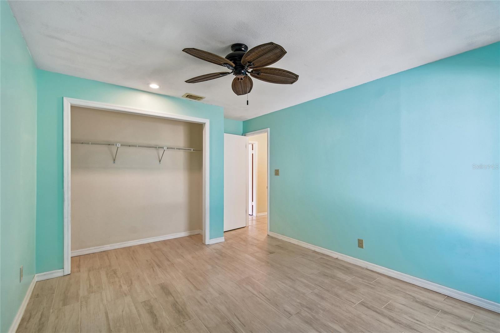 MANDARIN SEC 7 - Residential