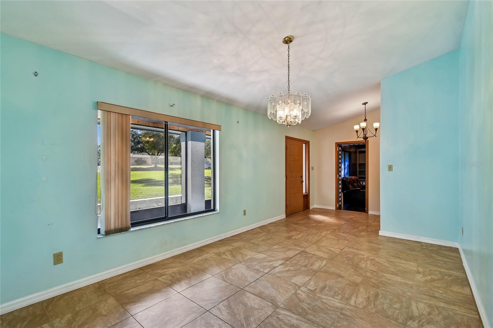 MANDARIN SEC 7 - Residential