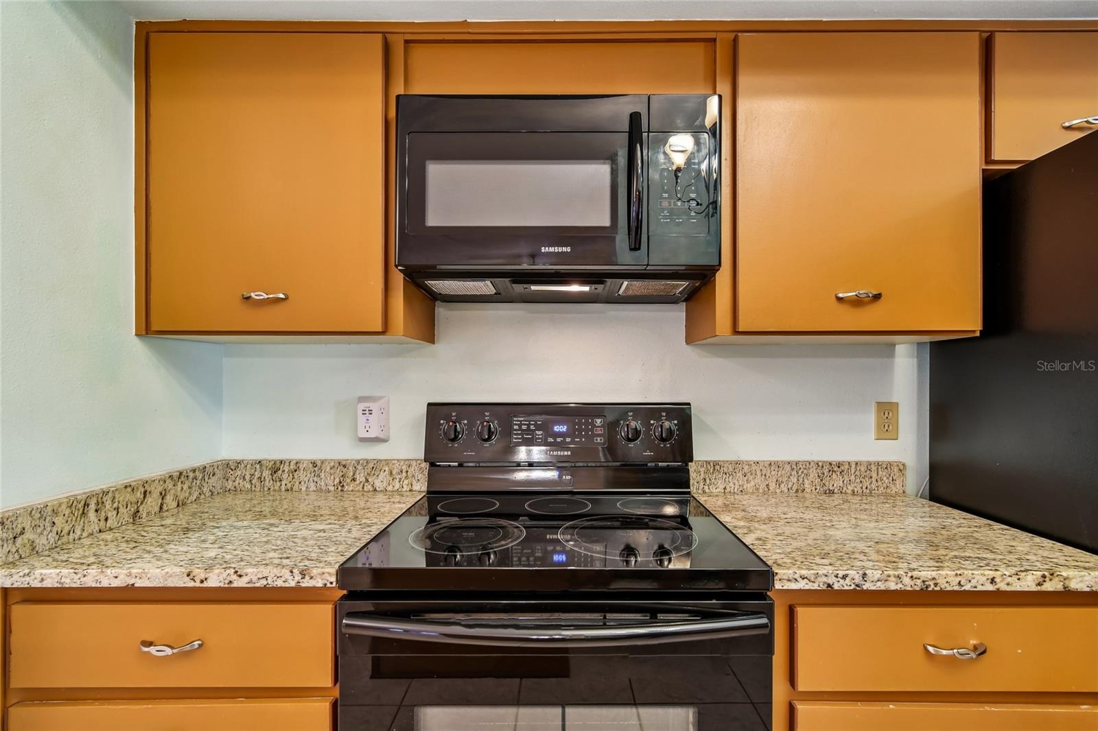 MANDARIN SEC 7 - Residential