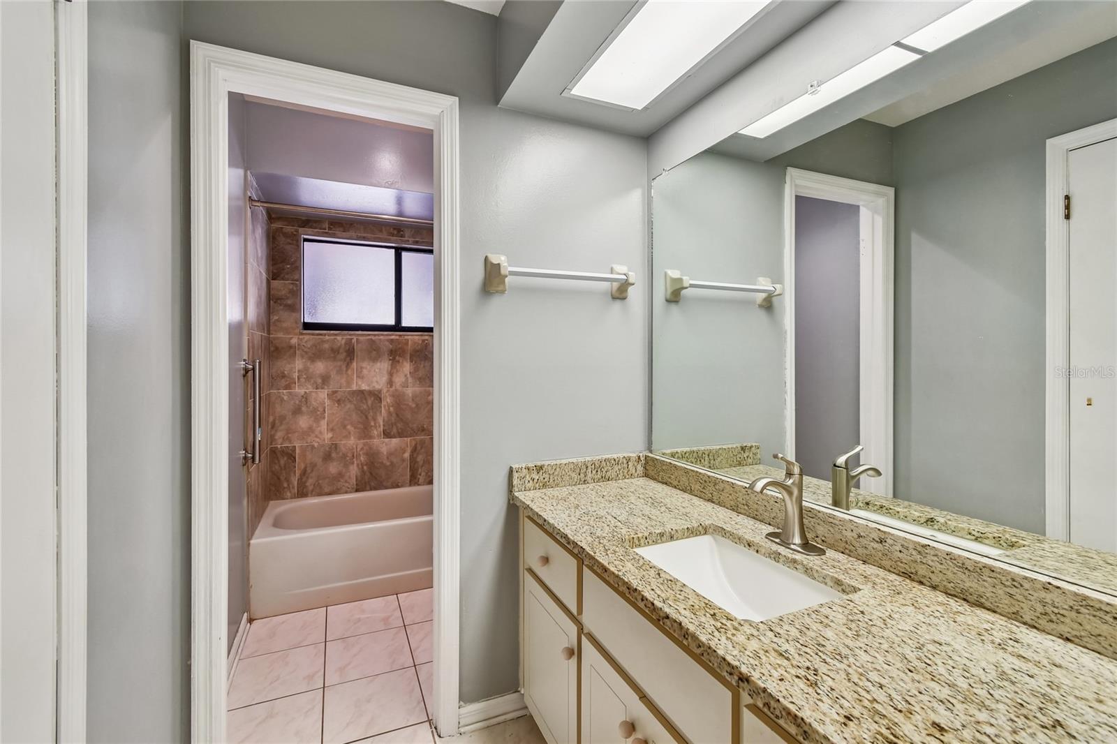 MANDARIN SEC 7 - Residential