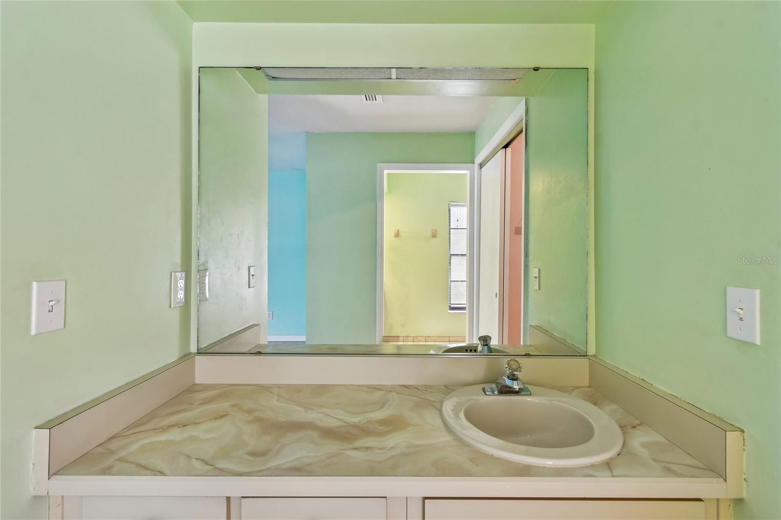 MANDARIN SEC 7 - Residential