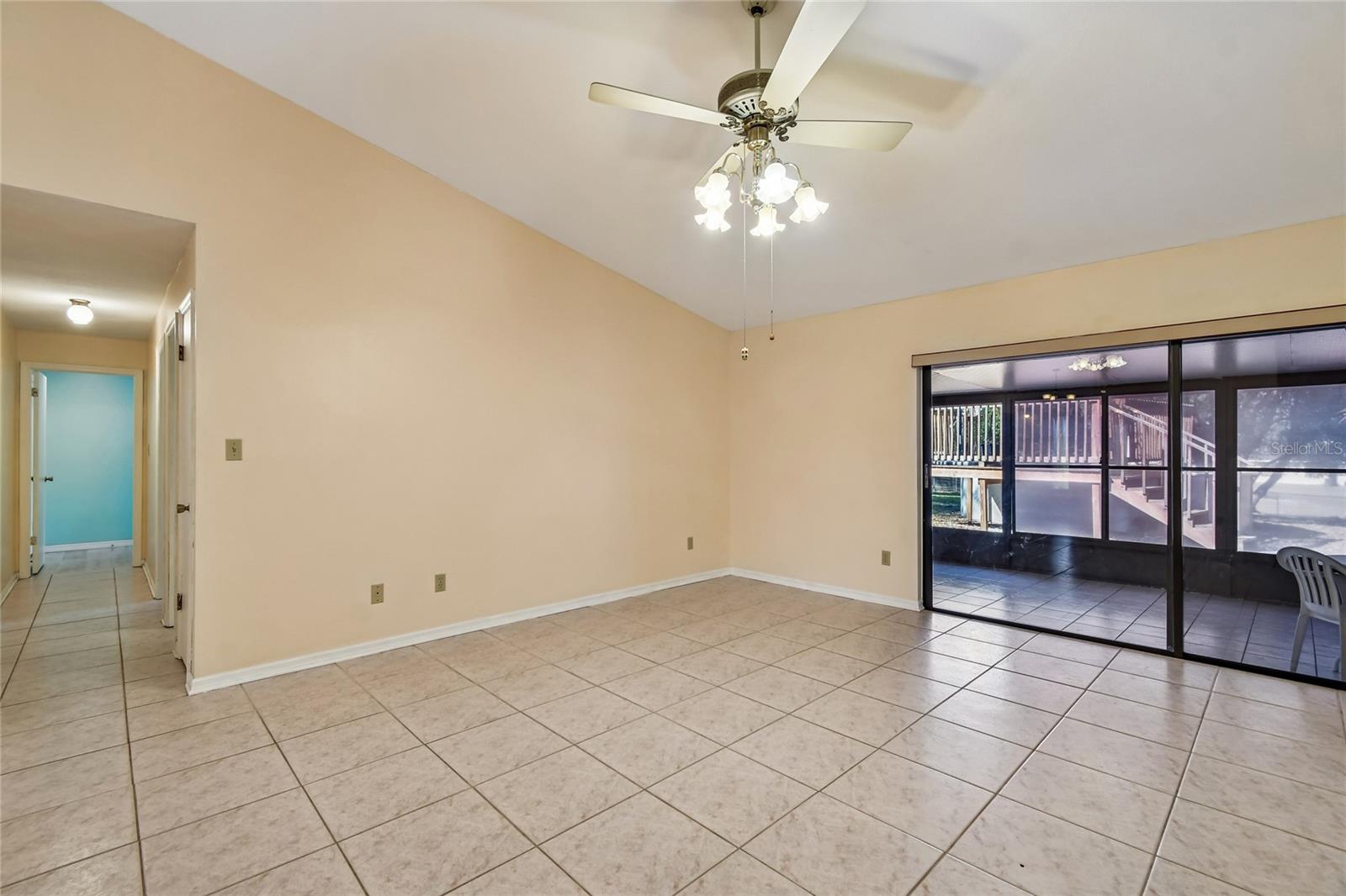 MANDARIN SEC 7 - Residential