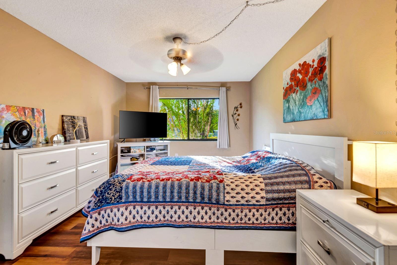 COUNTRY VILLAGE SEC 1 - Residential