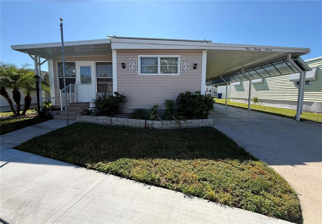 Photo of 10399 67th Avenue #127, Seminole, FL 33772 (MLS # TB8439600)