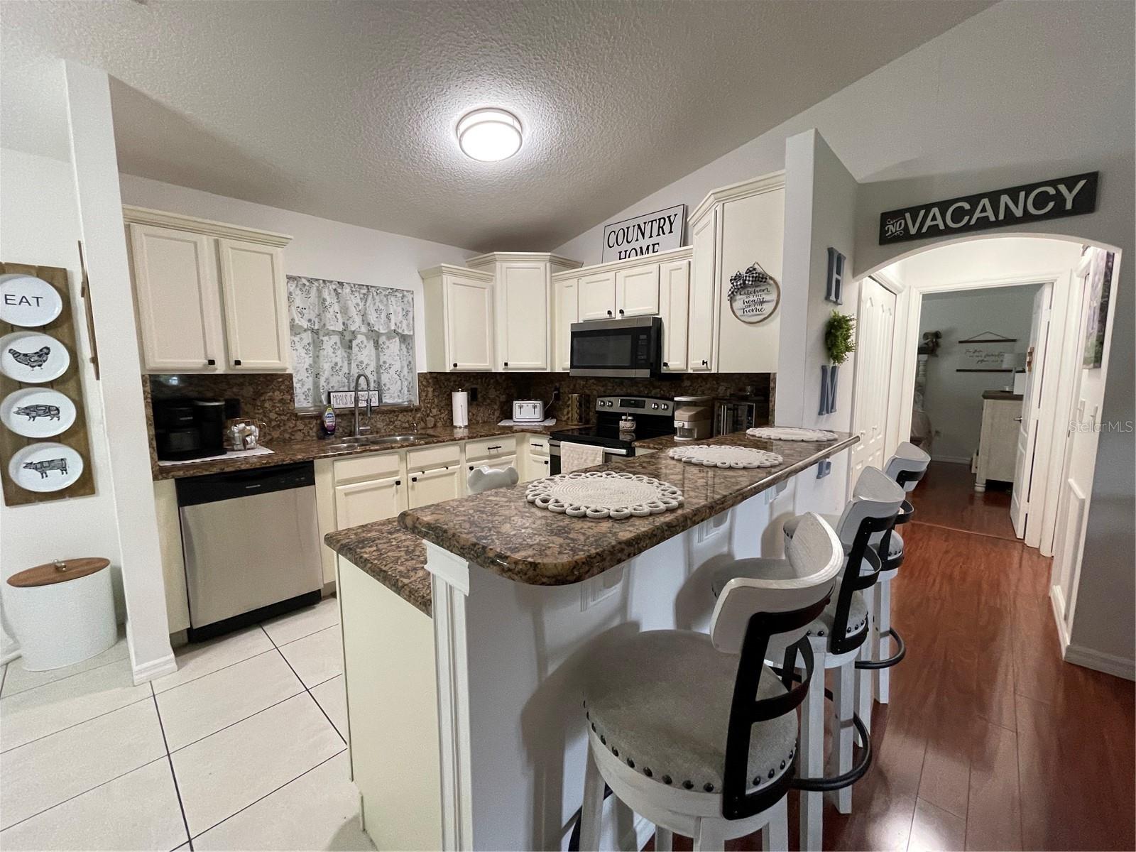 BASSWOOD 02 - Residential