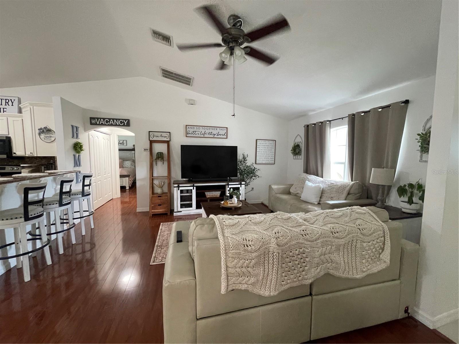 BASSWOOD 02 - Residential