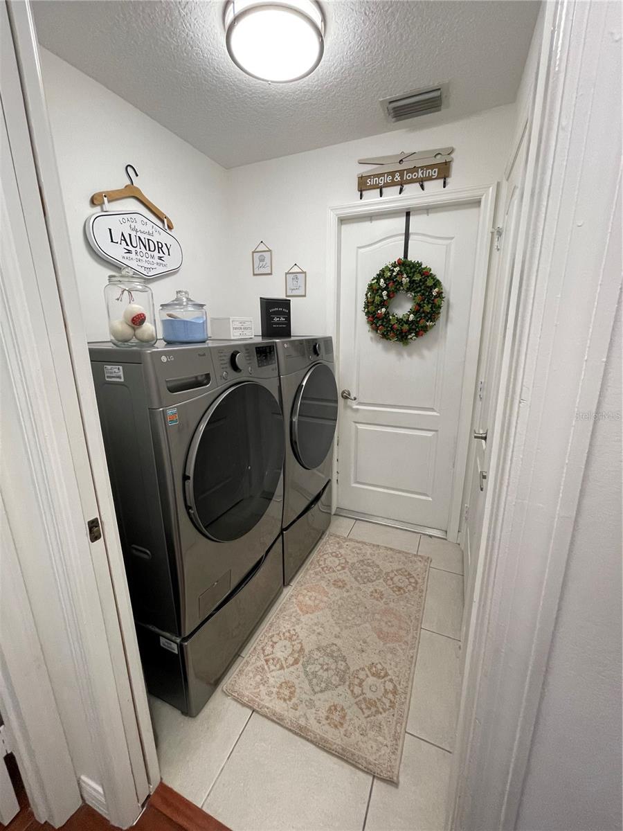 BASSWOOD 02 - Residential