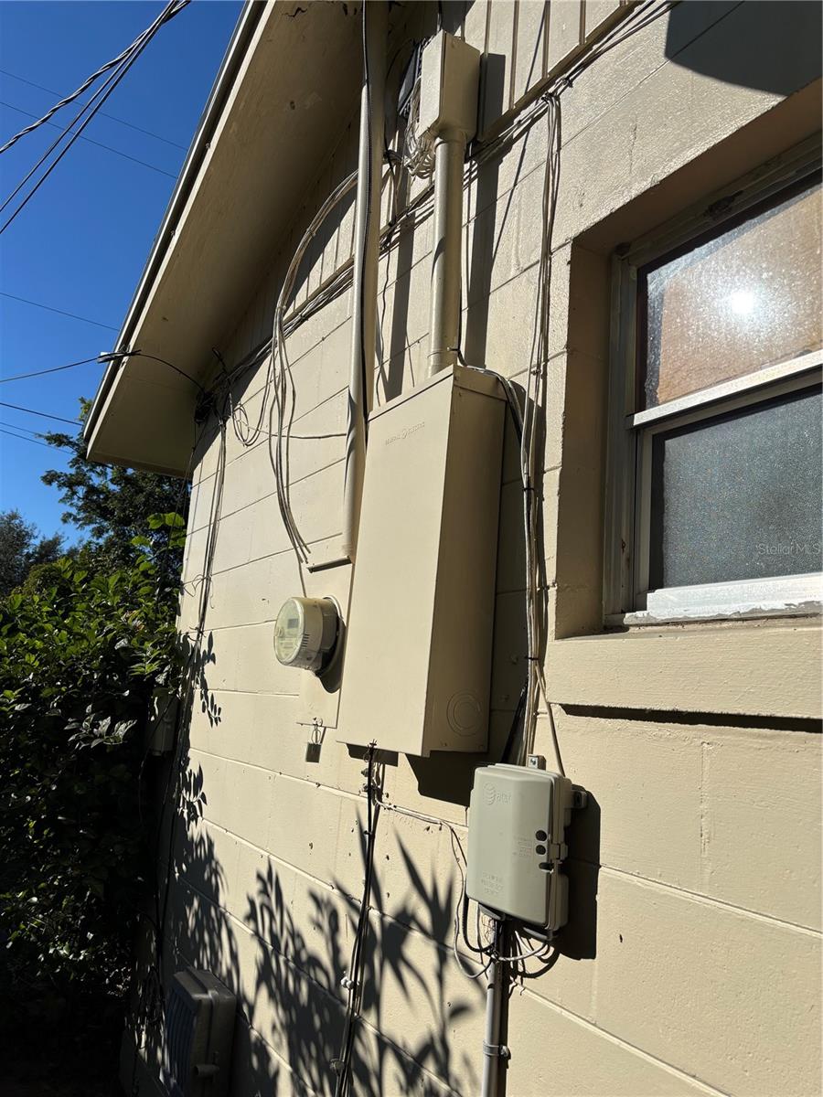 ORANGE BLOSSOM TERRACE FIRST ADD - Residential Lease