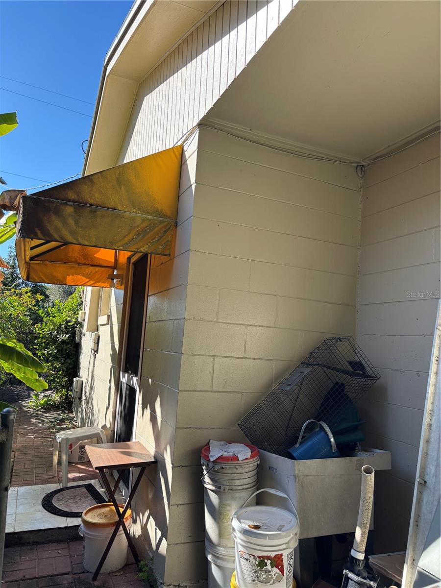 ORANGE BLOSSOM TERRACE FIRST ADD - Residential Lease