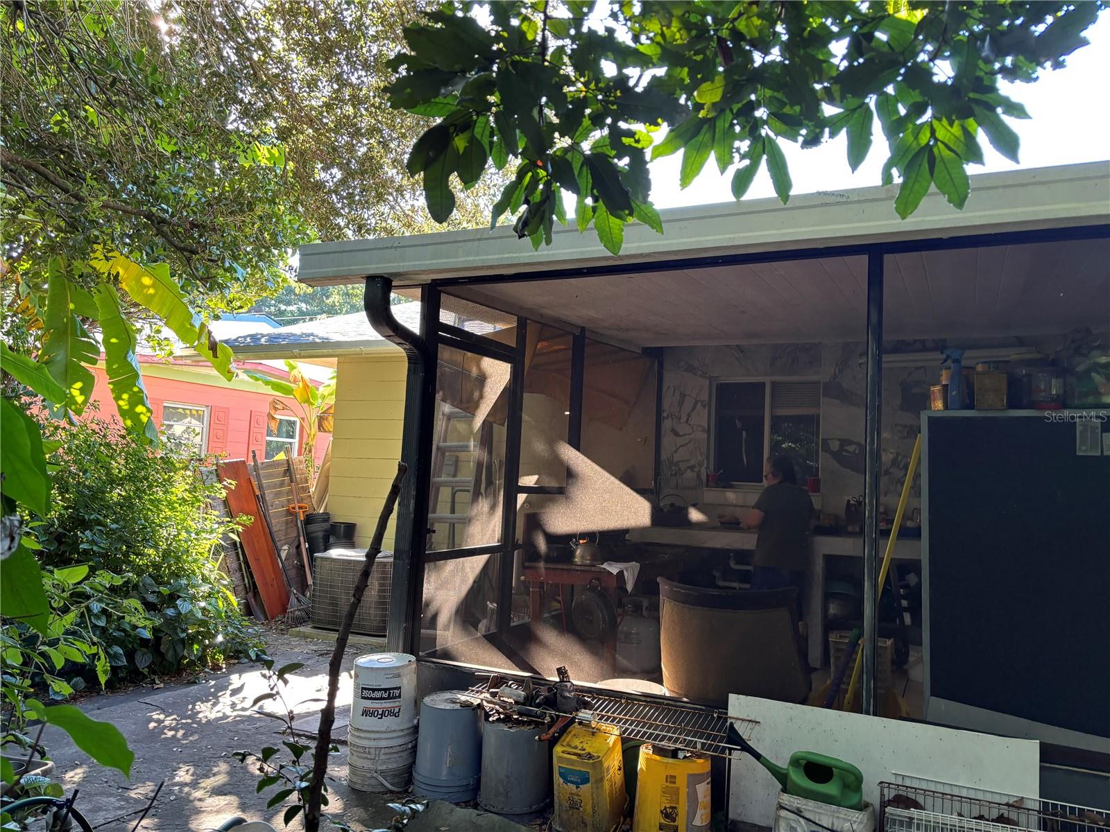 ORANGE BLOSSOM TERRACE FIRST ADD - Residential Lease