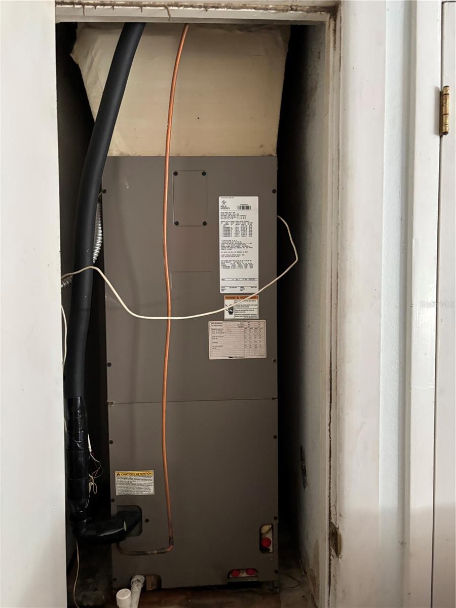 ORANGE BLOSSOM TERRACE FIRST ADD - Residential Lease