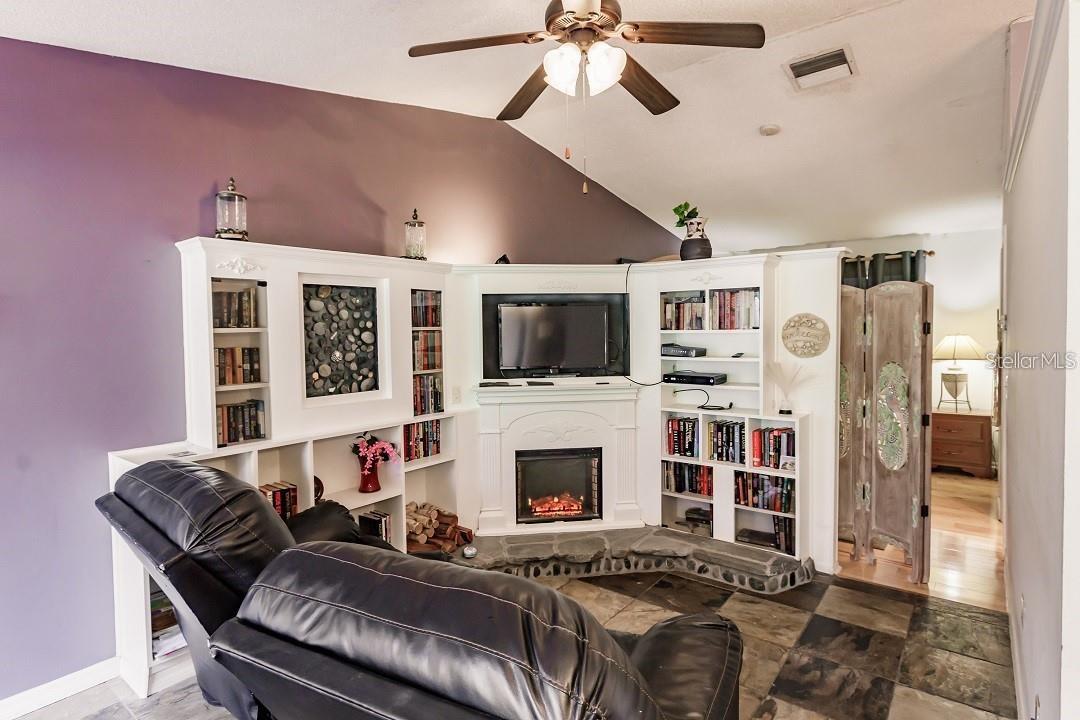 323 BOBBY JONES ROAD 323