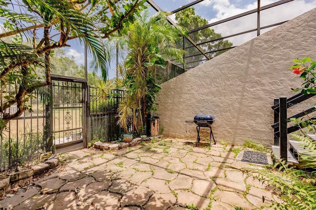 323 BOBBY JONES ROAD 323