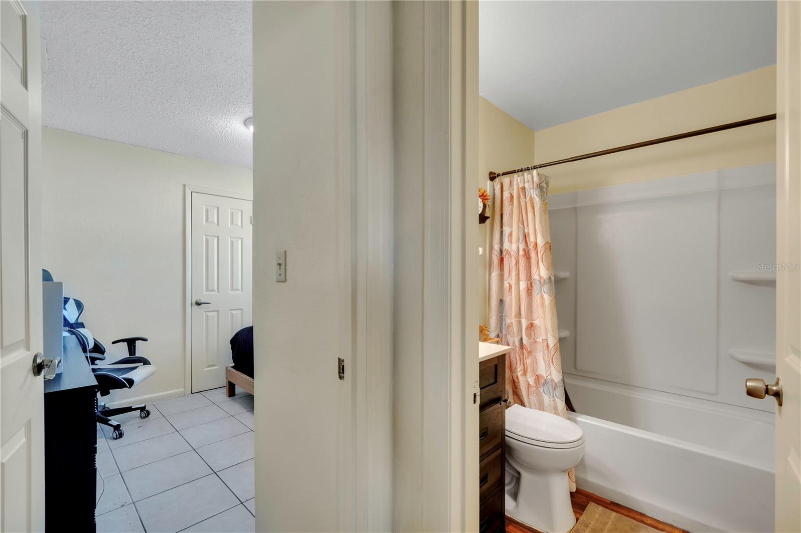 THOMAS 2ND ADD TO MIDWAY - Residential