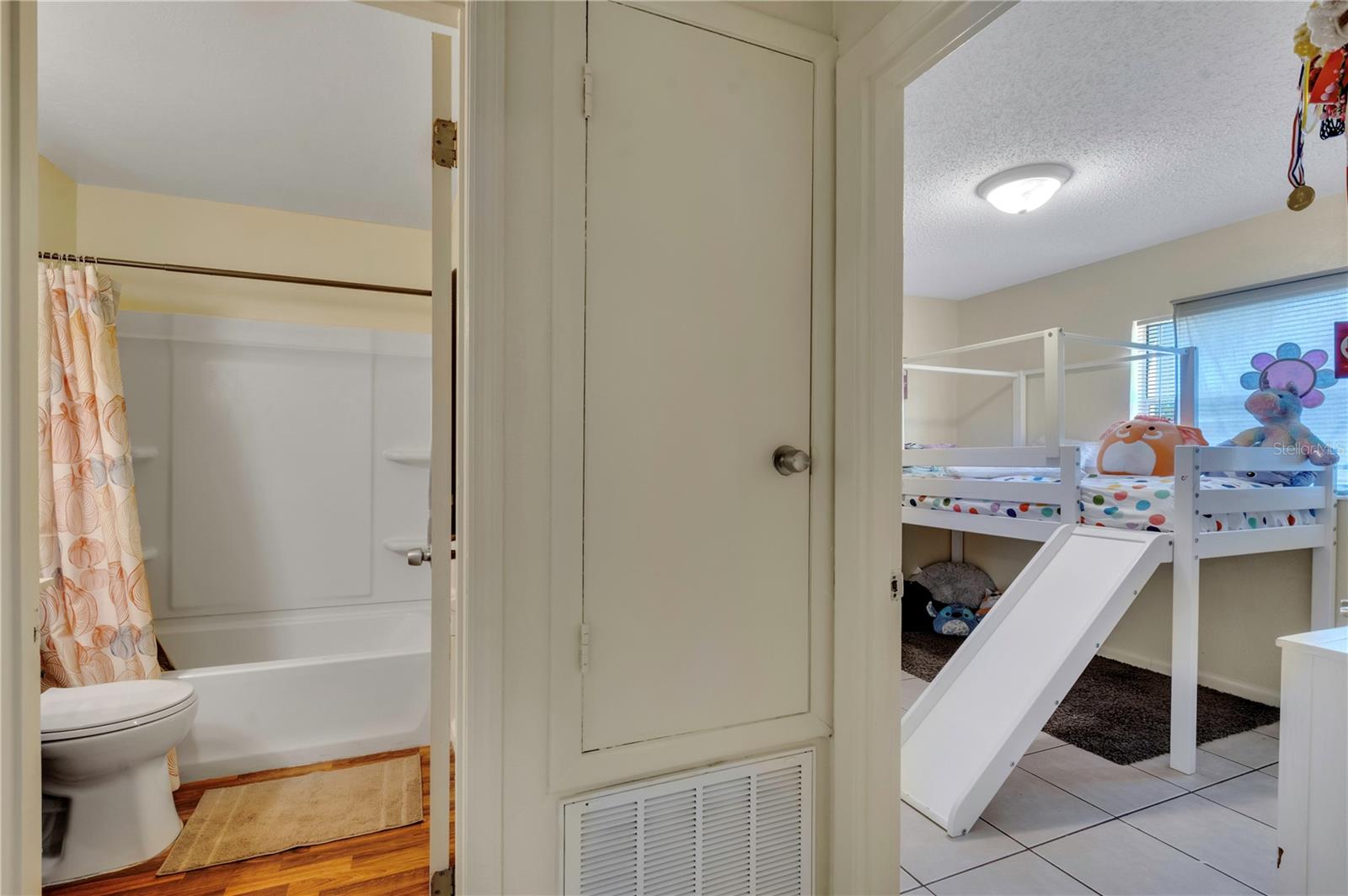 THOMAS 2ND ADD TO MIDWAY - Residential