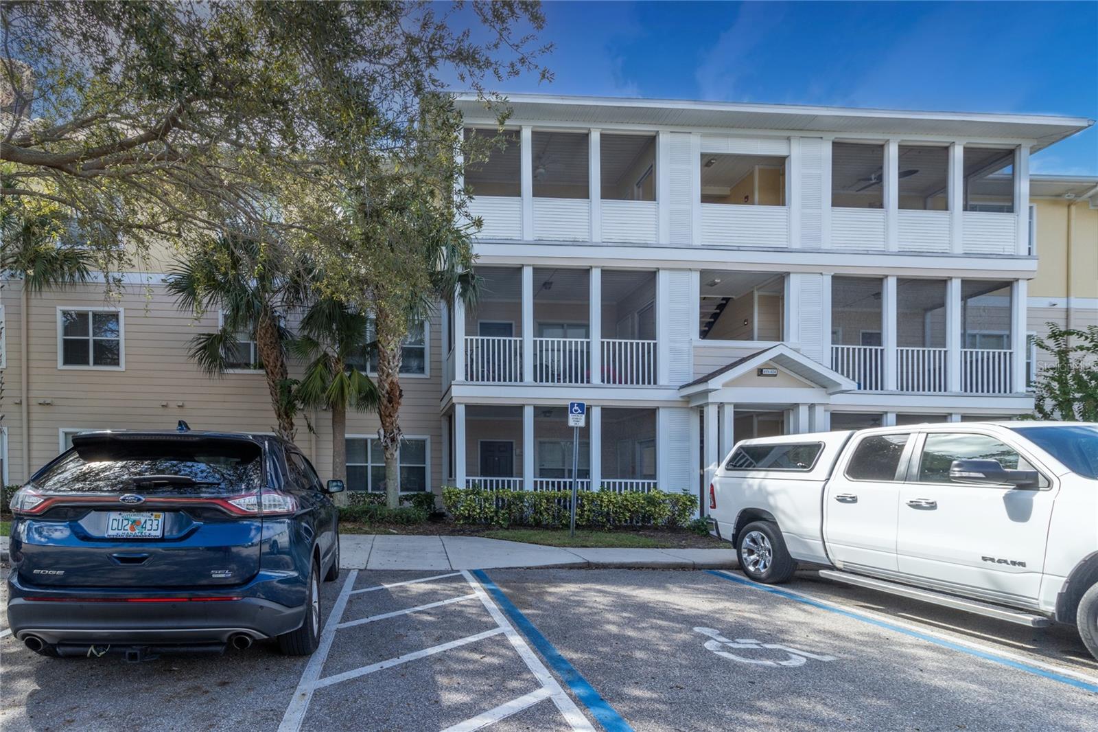 THE PALMS OF CORTEZ - Residential