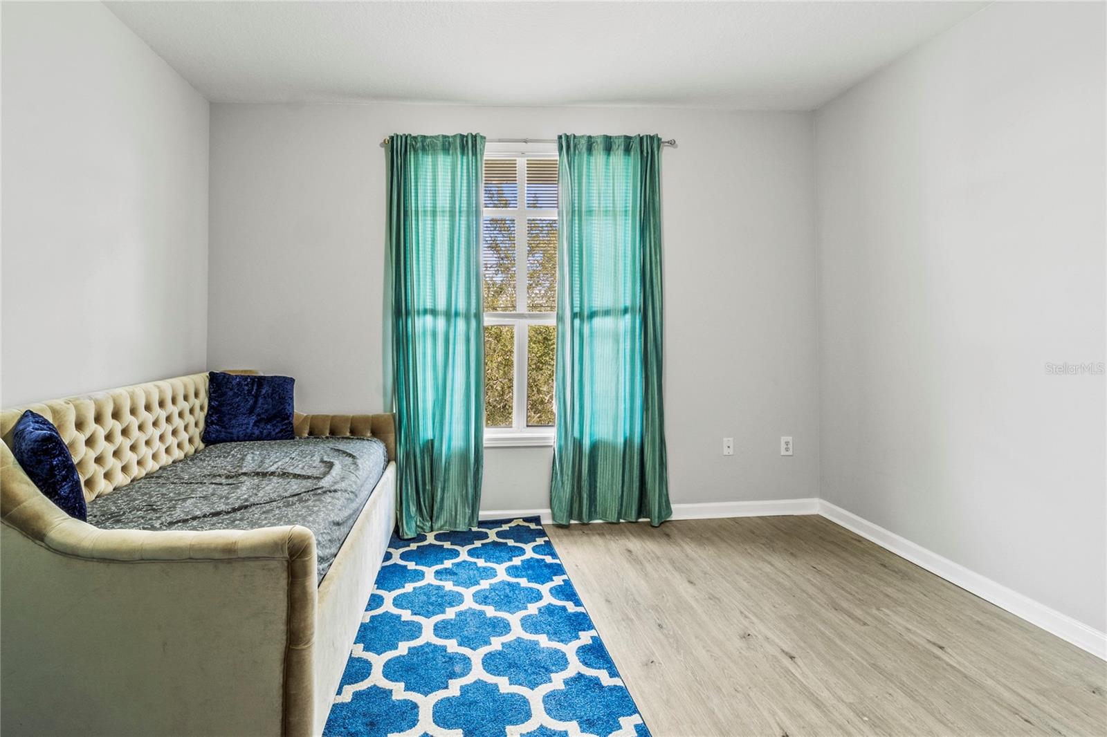 THE PALMS OF CORTEZ - Residential