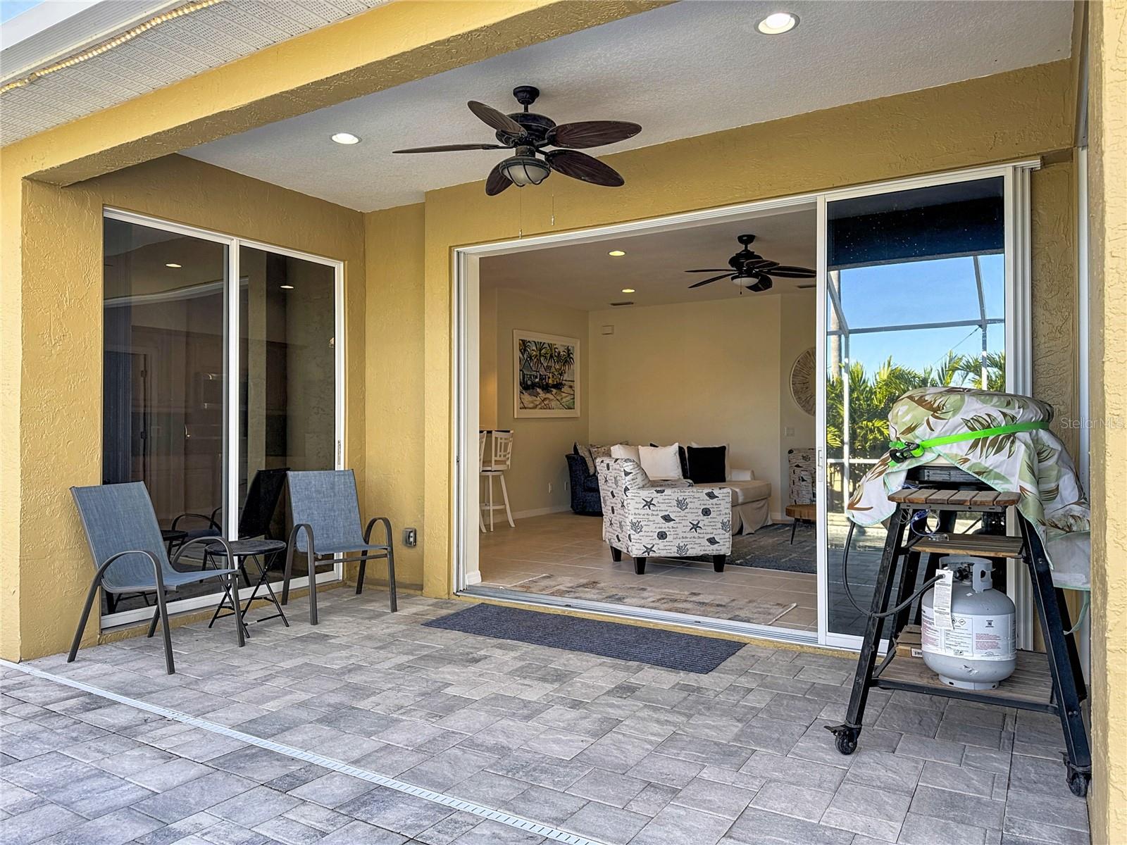 COLONY GROVES - Residential