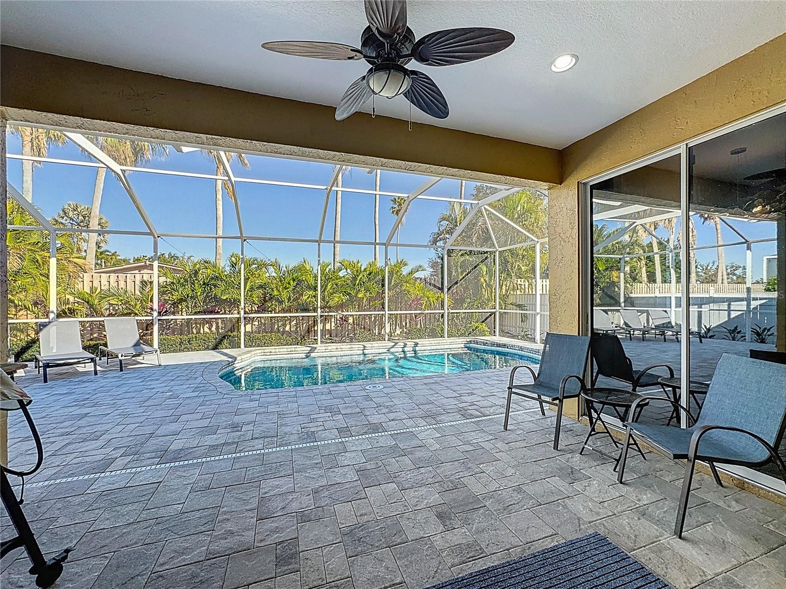 COLONY GROVES - Residential