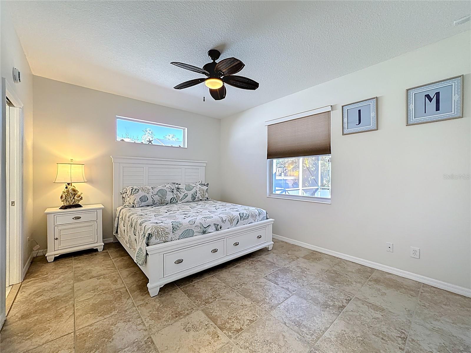 COLONY GROVES - Residential