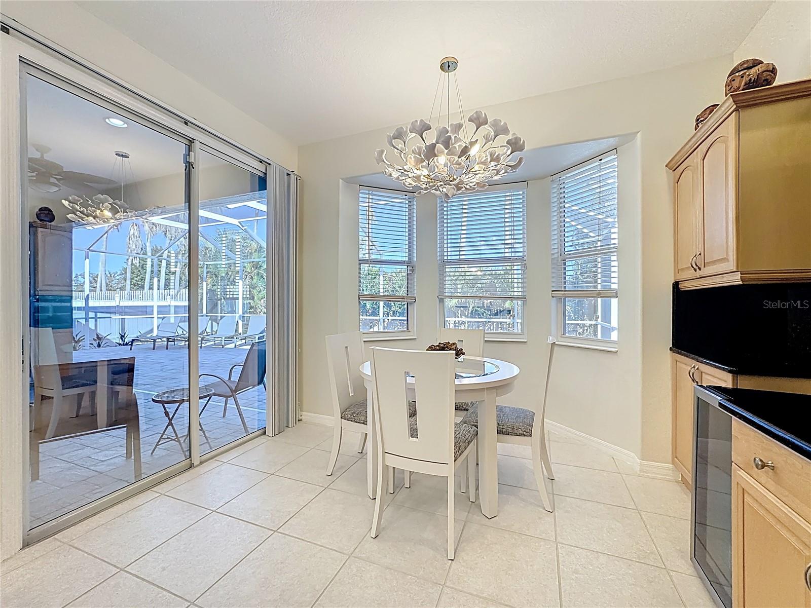 COLONY GROVES - Residential