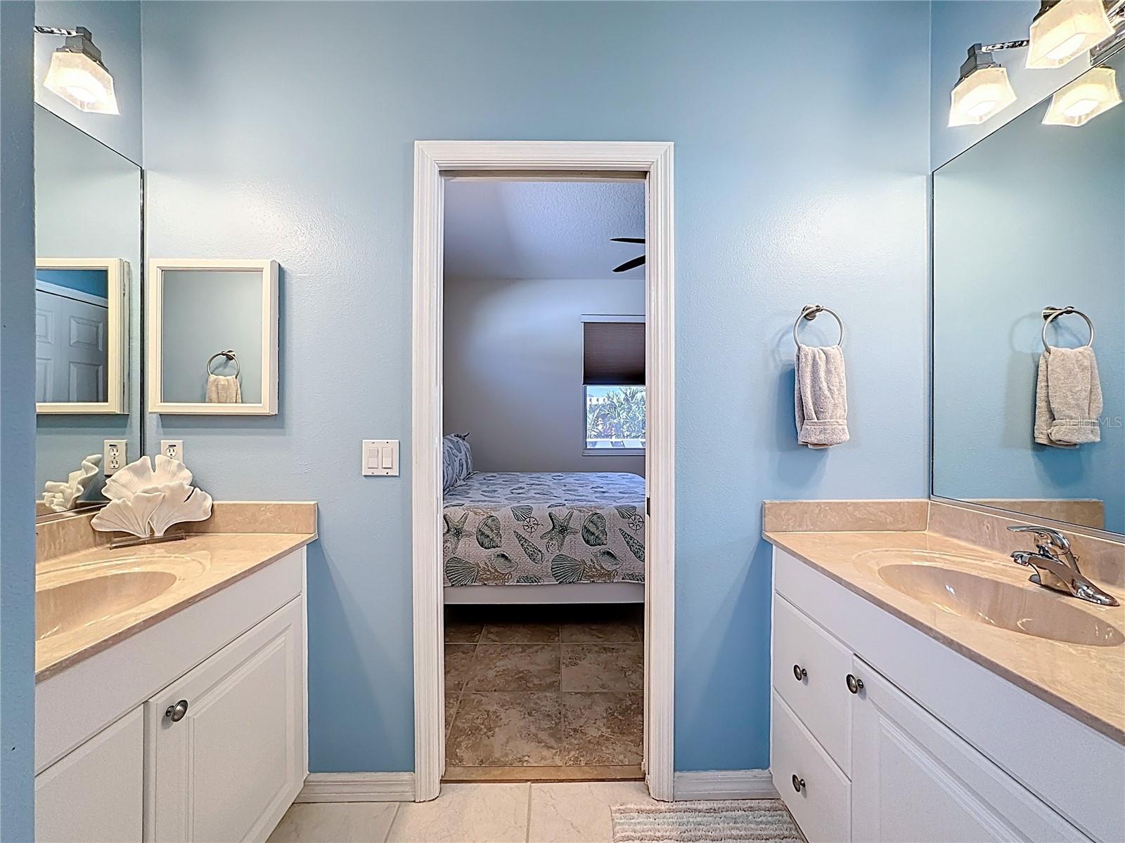 COLONY GROVES - Residential