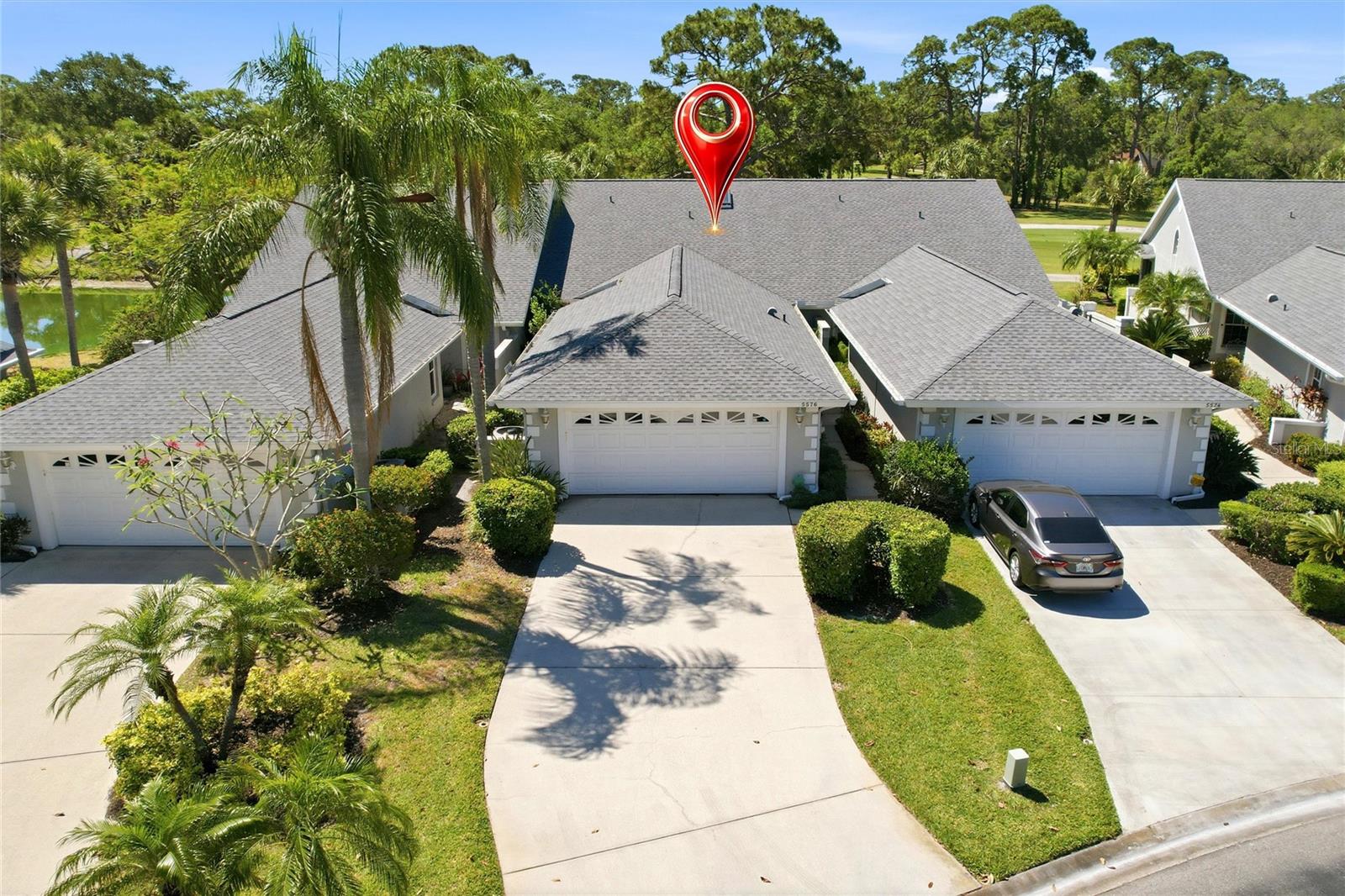 5576 COUNTRY CLUB WAY 5576