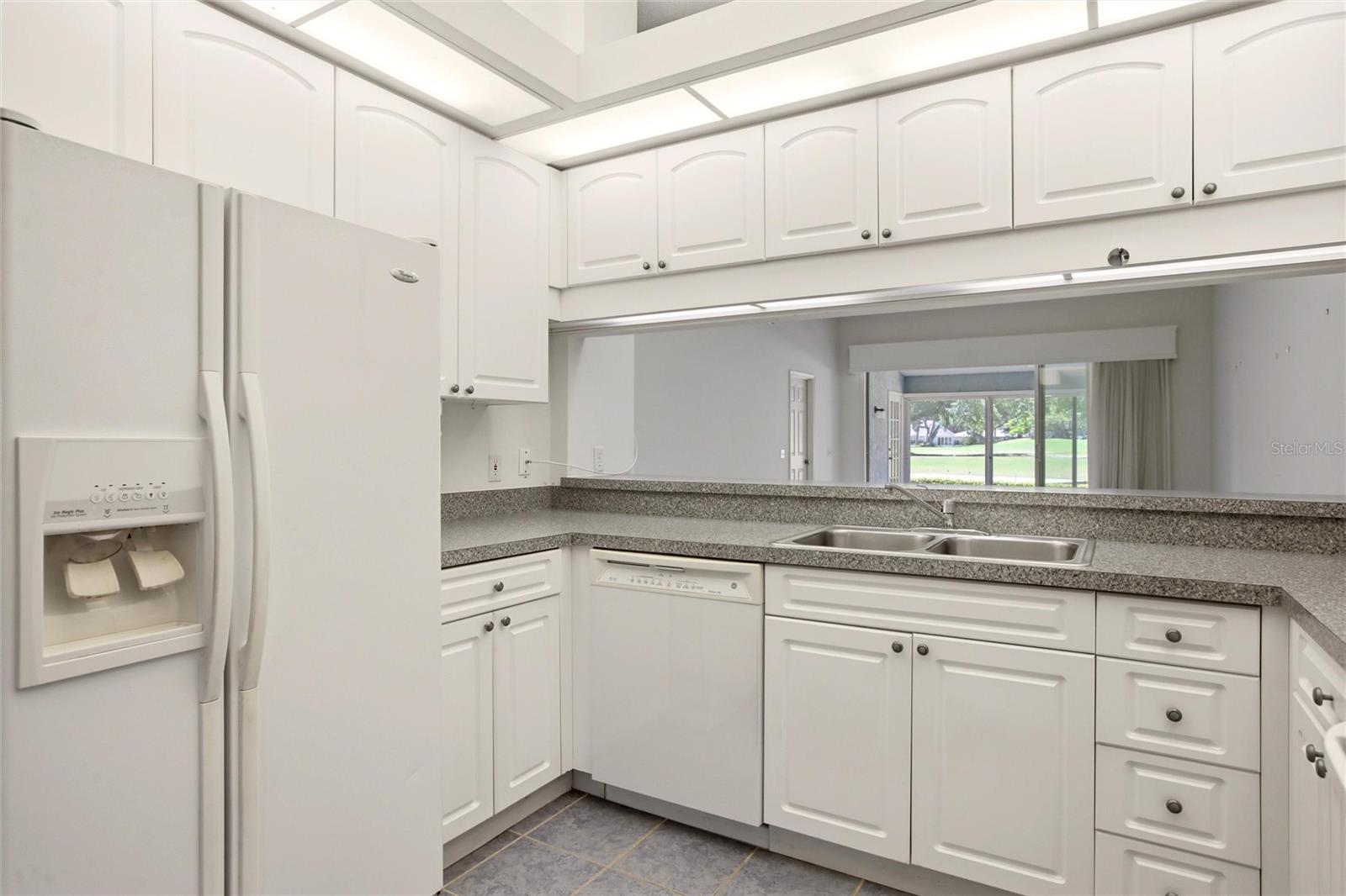 CLUB VILLAS II AT PALM-AIRE PH IX - Residential