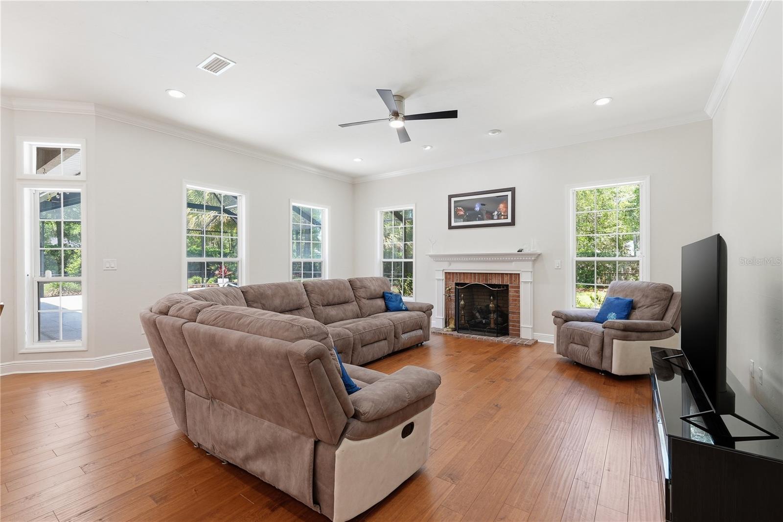 HAILE PLANTATION UNIT 33 PH I - Residential