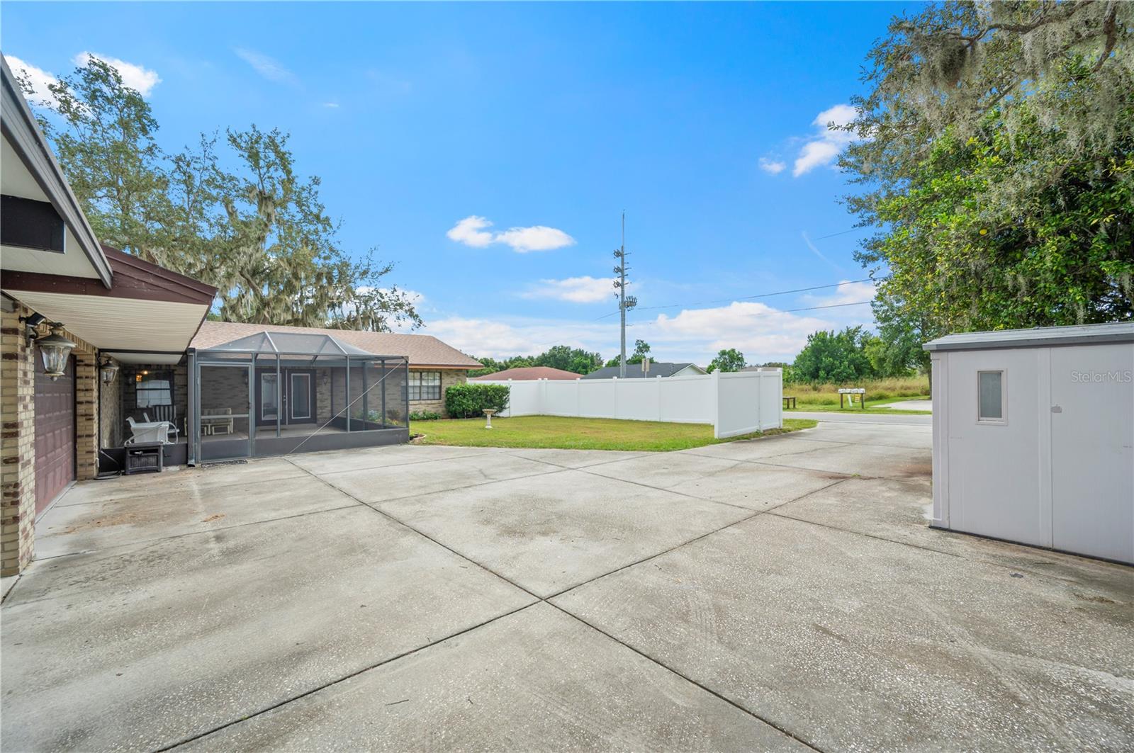 WHISTLER WOODS - Residential