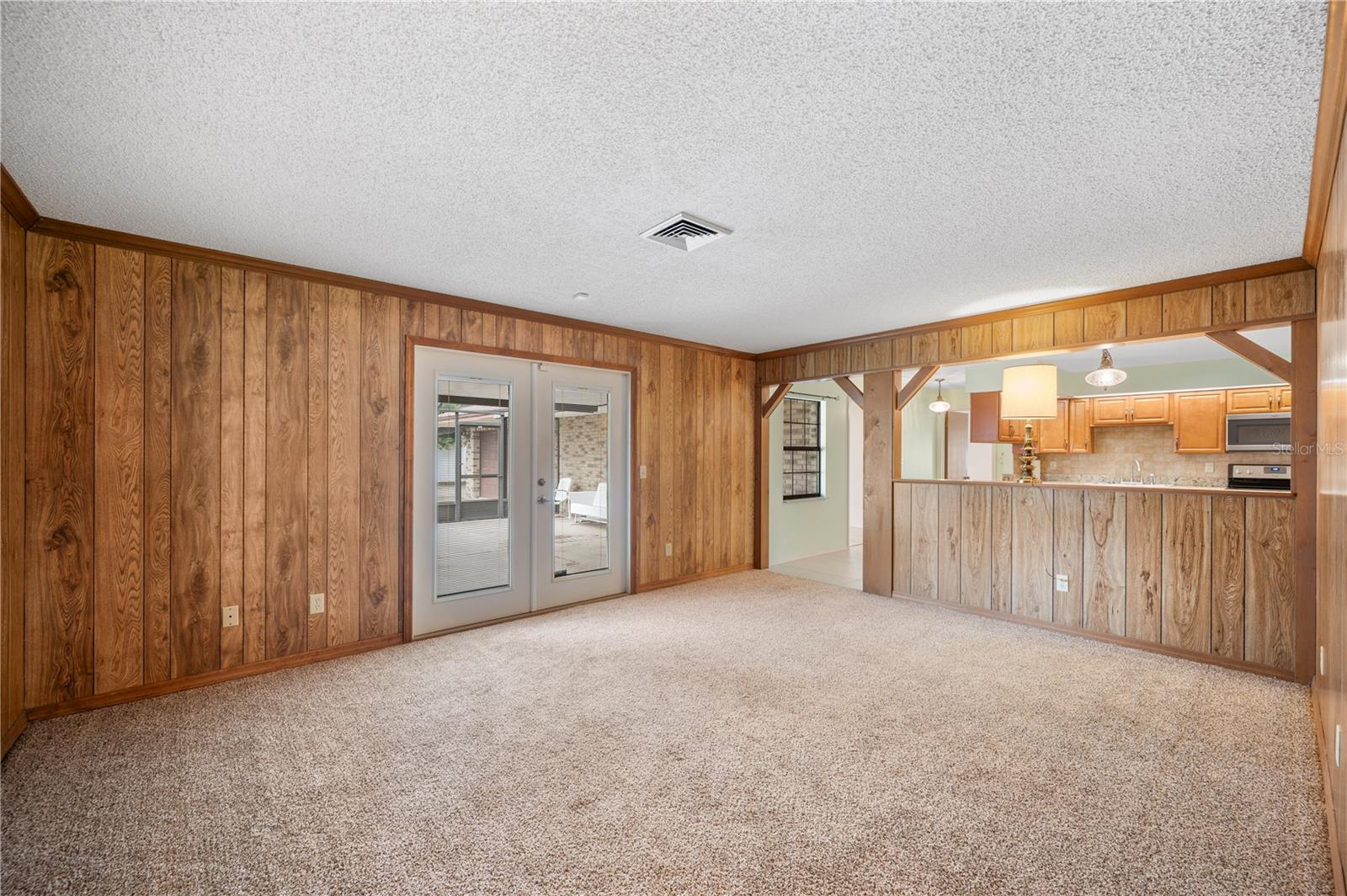 WHISTLER WOODS - Residential