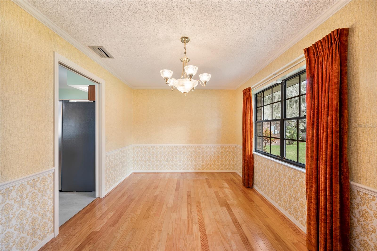 WHISTLER WOODS - Residential