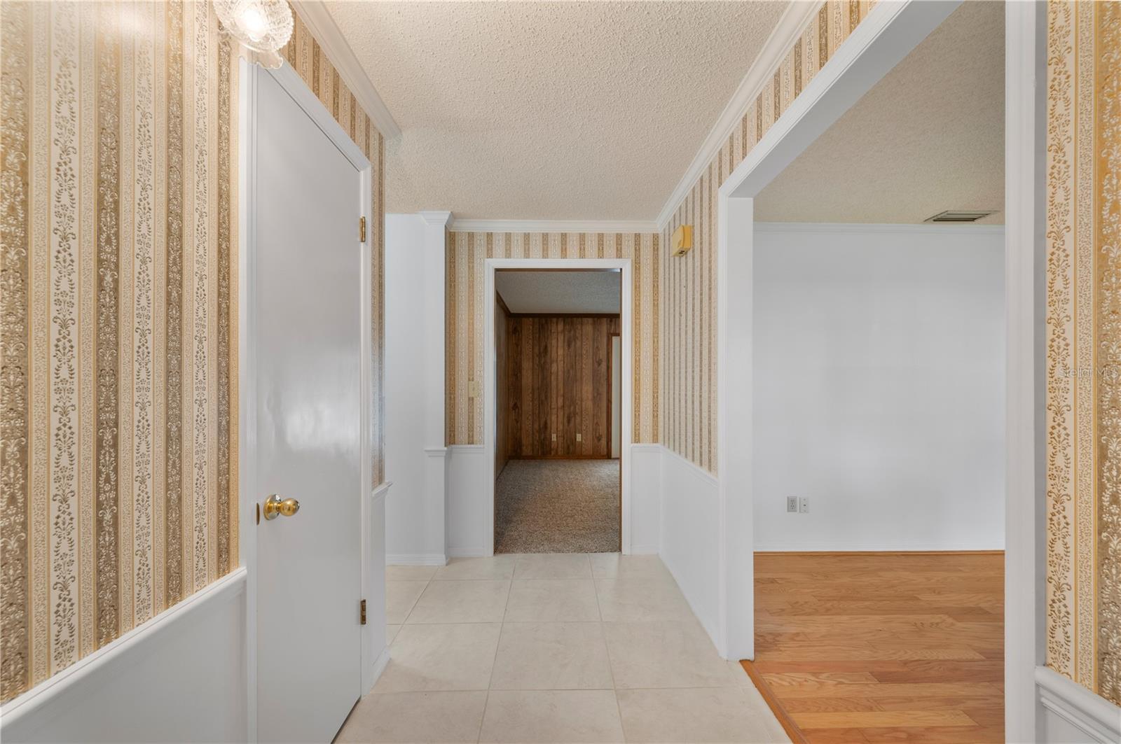 WHISTLER WOODS - Residential