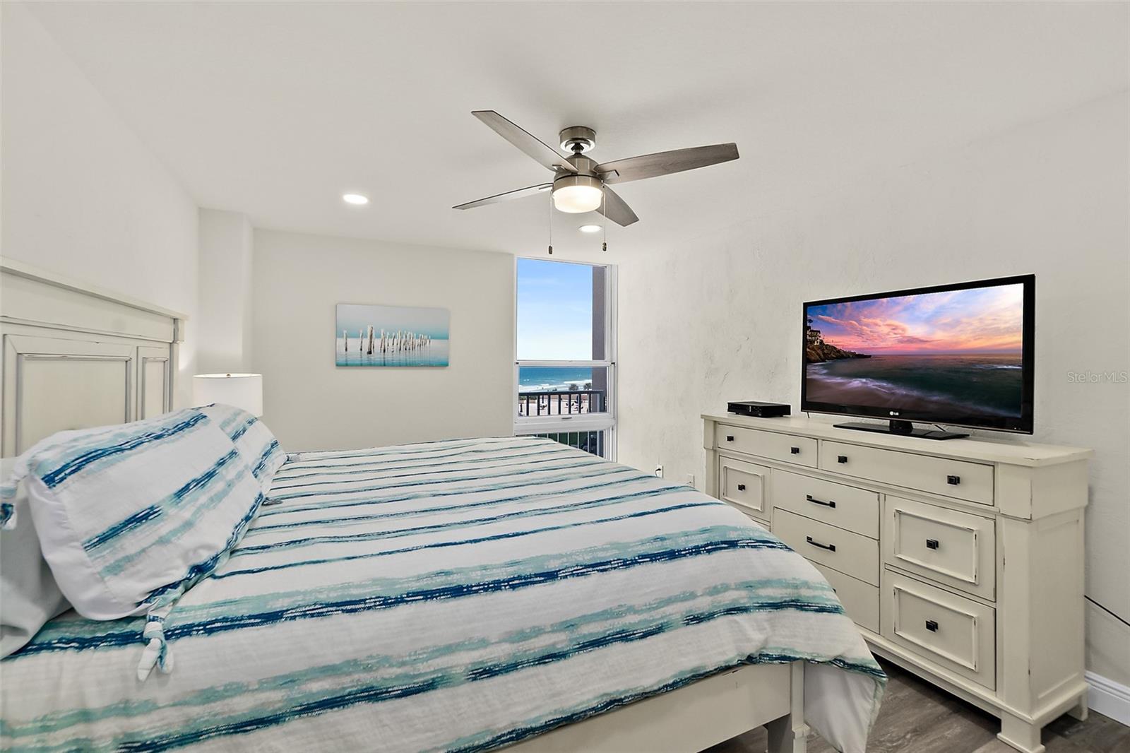 OCEANS 2 - Residential Lease