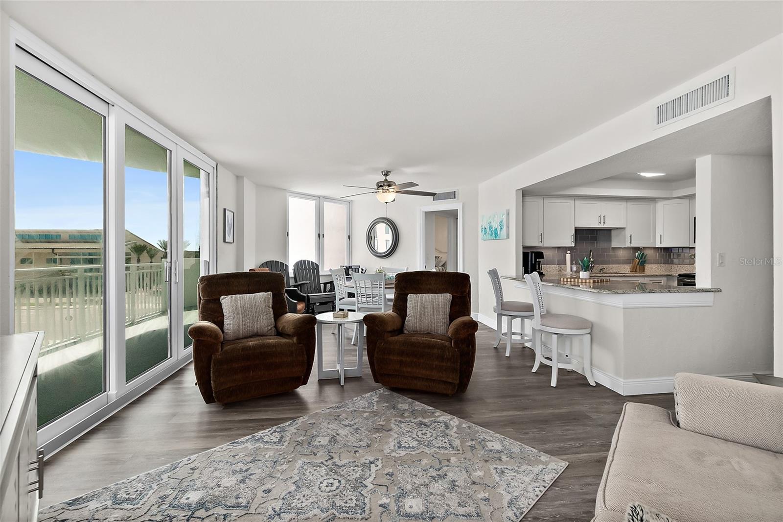 OCEANS 2 - Residential Lease