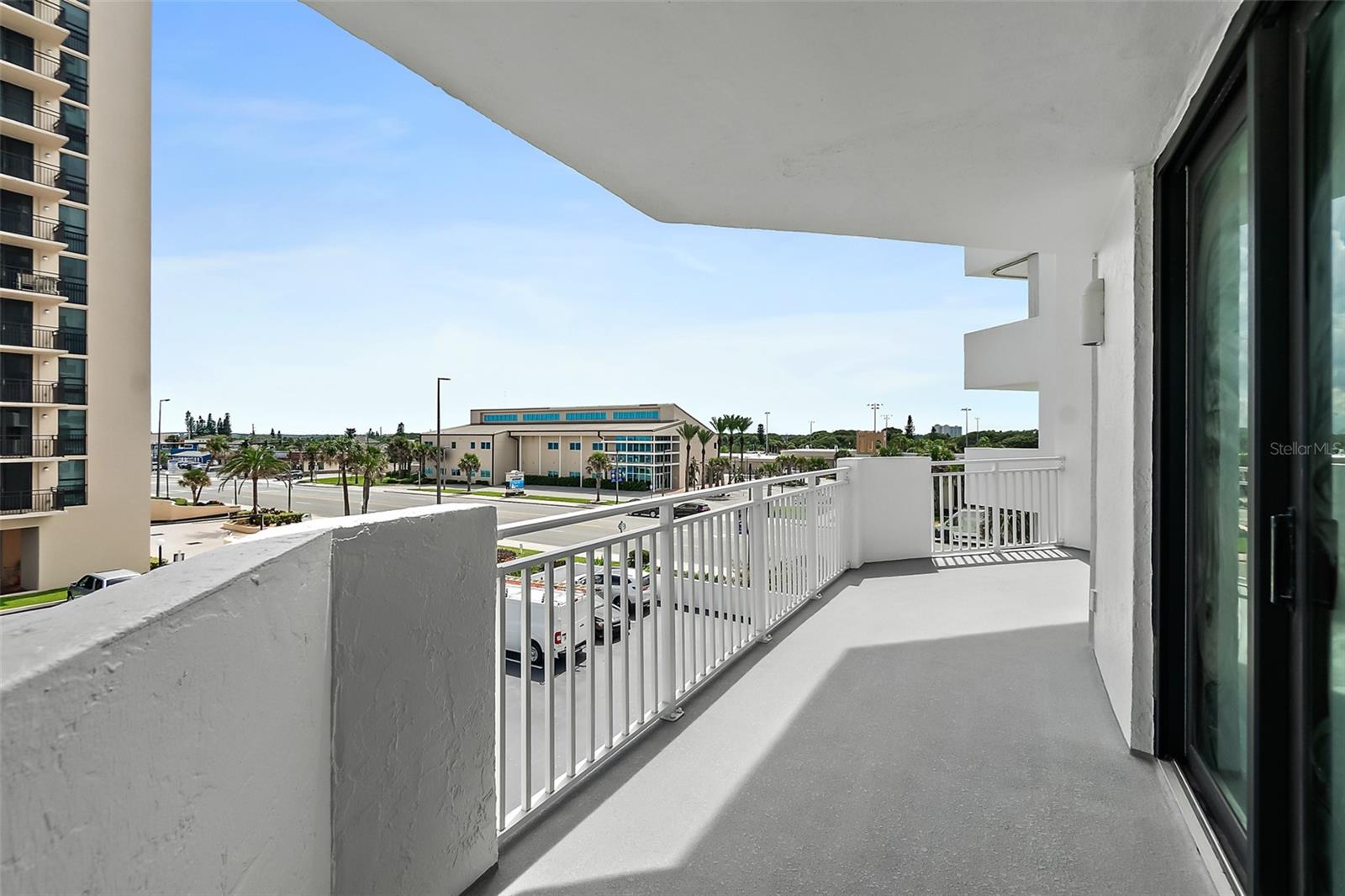 OCEANS 2 - Residential Lease