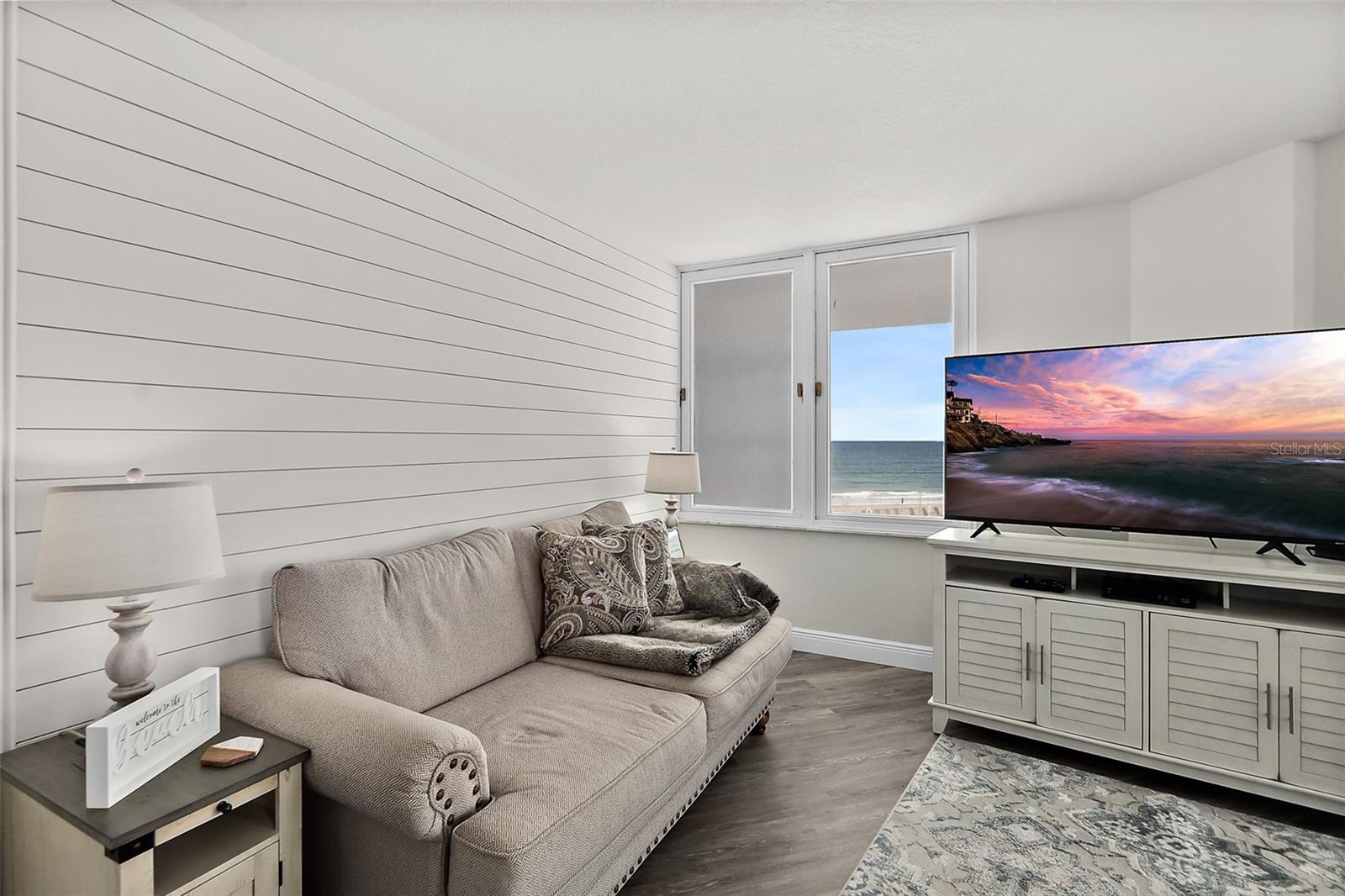 OCEANS 2 - Residential Lease